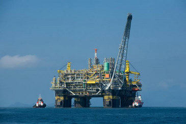 &Aacute;gua contaminada &eacute; a chamada "&aacute;gua de produ&ccedil;&atilde;o" ou "&aacute;gua negra", que vem &agrave; superf&iacute;cie junto com o petr&oacute;leo extra&iacute;do em plataformas mar&iacute;timas/Petrobras ABr/Divulga&ccedil;&atilde;o