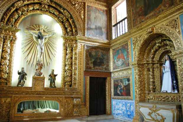 Altar barroco da Capela Dourada. Foto: Cecília de Sá Pereira/DP/DA Press/
