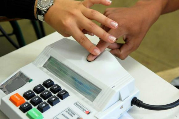 Mais de 21 milh&otilde;es de brasileiros usar&atilde;o a biometria para se identificar nas elei&ccedil;&otilde;es deste ano. Foto: Wilson Dias/Arquivo Ag&ecirc;ncia Brasil