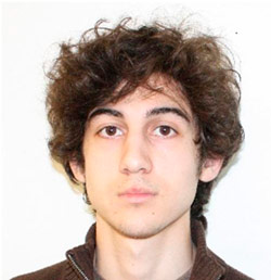 A imagem, sem data especificada, mostra o suspeito do atentado em Boston, o muçulmano de origem chechena Dzhokhar Tsarnaev. Foto: FBI/AFP Photo/Arquivo
