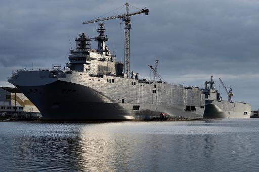 A imagem mostra dois navios classe Mistral, na França, em 20 de dezembro de 2014
Foto: AFP/Arquivos JEAN-SEBASTIEN EVRARD () A imagem mostra dois navios classe Mistral, na França, em 20 de dezembro de 2014
Foto: AFP/Arquivos JEAN-SEBASTIEN EVRARD/