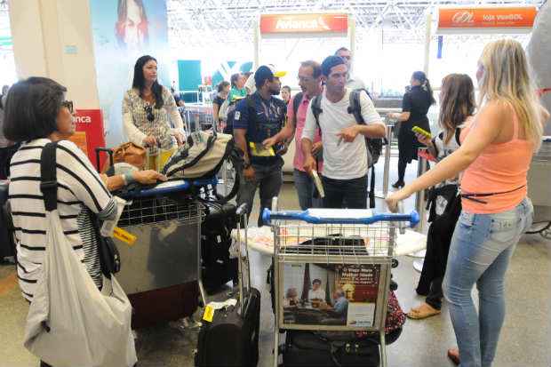 Com possível greve dos aeroviários, consumidores devem ficar atentos aos direitos durantes as viagens. Foto: Iano Andrade/CB/D.A Press/