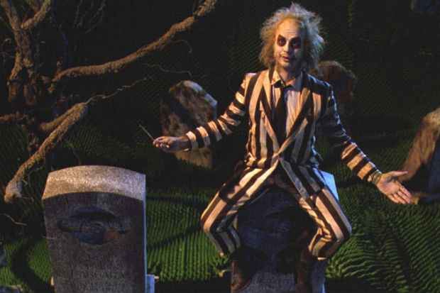 Michael Keaton como Beetlejuice em "Os fantasmas se divertem" (1988). Crédito: Warner Bros./Divulgação() Michael Keaton como Beetlejuice em "Os fantasmas se divertem" (1988). Crédito: Warner Bros./Divulgação/