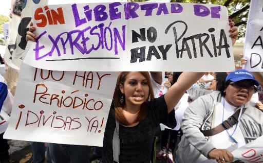 Jornalistas manifestam-se em Caracas. Foto: AFP/Juan Barreto/