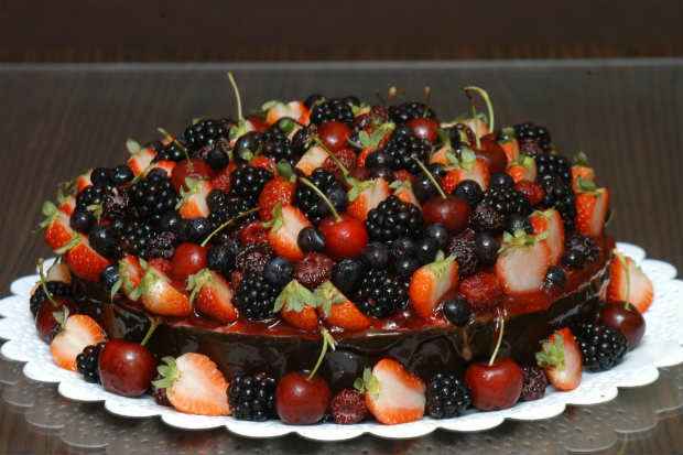 As mais comuns em terras tropicais s&atilde;o: a cereja, que n&atilde;o &eacute; berry, mas &eacute; cherry, as amoras, blackberries, as framboesas, raspberries, e os mirtilos, blueberries. Foto: Evandro Matheus/Esp. CB/D.A Press/