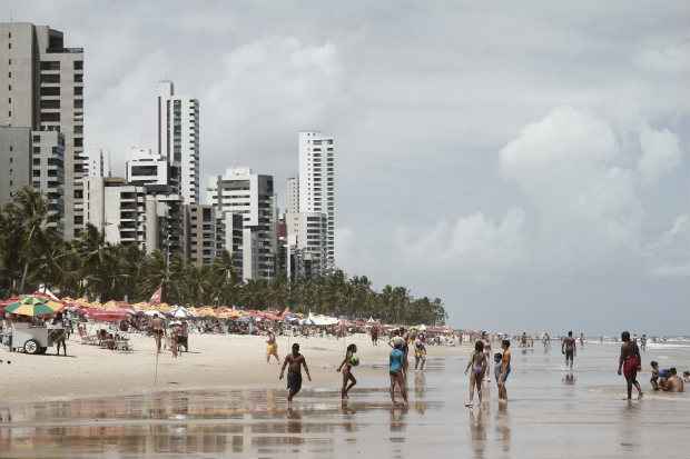 Point do Acaiaca é o principal da praia de Boa Viagem. Foto: Blenda Souto Maior/DP/DA Press