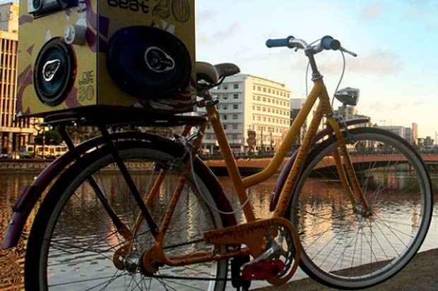 Rádio Bike é um projeto elaborado pelo Festival Rec-Beat. Foto: Divulgação.() Rádio Bike é um projeto elaborado pelo Festival Rec-Beat. Foto: Divulgação./