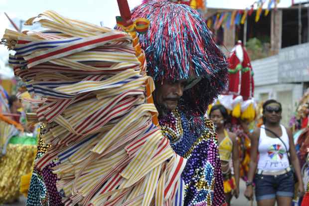 Grande encontro de maracatus reúne 32 nações em Nazaré da Mata. Foto: Blenda Souto Maior/DP/D.A.Press