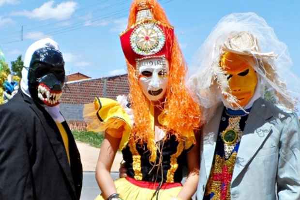 Tabaqueiros desfilam pelas ruas de Afogados da Ingazeira. Foto:Prefeitura de Afogados da Ingazeira/Divulgação