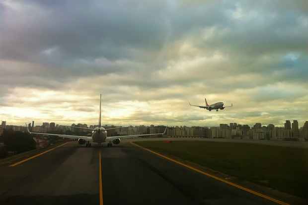Aeroportos tiveram fluxo intenso durante o carnaval. Foto: João Carlos Medau/Flickr/Divulgação() Aeroportos tiveram fluxo intenso durante o carnaval. Foto: João Carlos Medau/Flickr/Divulgação/