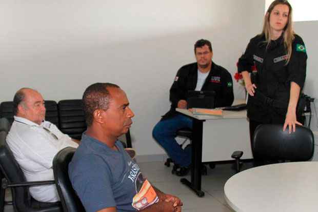Crime foi cometido a mando de Matuzalém Ferreira Júnior (blusa cinza). 
Foto: Jairo Chagas /Jornal da Manhã 