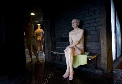 Homens finladeses em uma sauna pública em Helsinki. Foto: AFP/Arquivos Jonathan Nackstrand() Homens finladeses em uma sauna pública em Helsinki. Foto: AFP/Arquivos Jonathan Nackstrand/