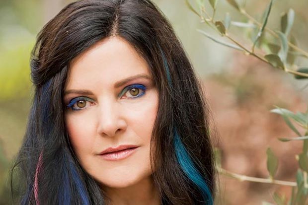 A artista australiana Concetta Antico é um dos casos de tetracromatia mais famosos. Foto: facebook.com/concettaantico/Reprodução() A artista australiana Concetta Antico é um dos casos de tetracromatia mais famosos. Foto: facebook.com/concettaantico/Reprodução/