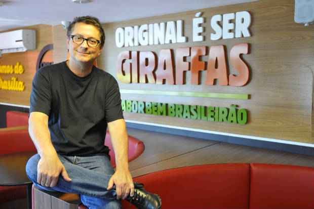 Apesar de ter aberto a lanchonete sem experiência, Carlos tinha planos ambiciosos desde o início. Foto: Breno Fortes/CB/D.A Press/