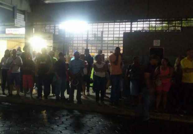 A Estação de Jaboatão ficou lotada. Foto: Reprodução/ WhatsApp/
