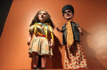 Personagens simão e Quitéria são conhecidos no teatro de mamulengo. 