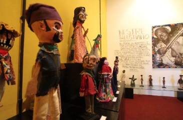 Uma das salas do museu é dedicada ao mestre Salustiano, artesão nascido em Aliança, mata Norte pernambucana