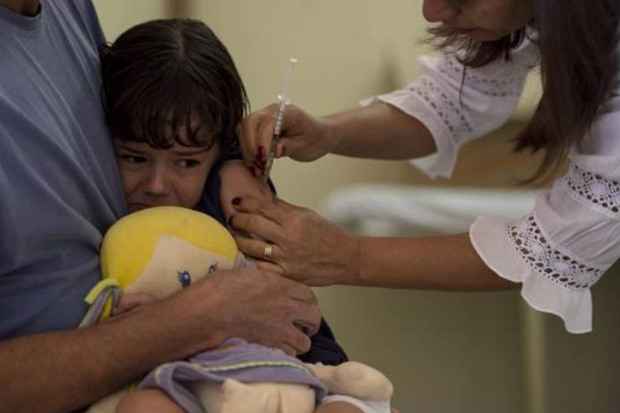 Ministério da Saúde já enviou aos municípios mais de 1,5 milhão de doses da vacina. Foto: Agência Brasil() Ministério da Saúde já enviou aos municípios mais de 1,5 milhão de doses da vacina. Foto: Agência Brasil/