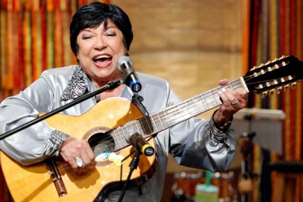 Inezita Barroso é considerada uma das principais vozes da música caipira brasileira. Foto: TV Cultura/Divulgação/