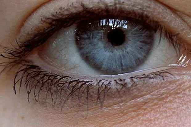 Cirurgia promete mudar cor dos olhos para sempre. Foto: Jackdaw/Flickr/Reprodução() Cirurgia promete mudar cor dos olhos para sempre. Foto: Jackdaw/Flickr/Reprodução/