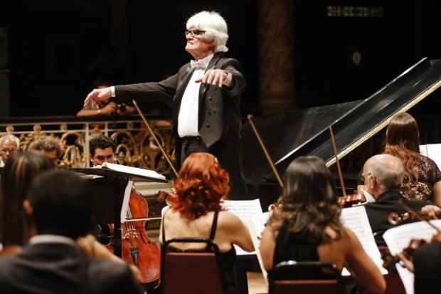 Chegada de Marlos Nobre à regência trouxe série de melhorias à Orquestra Sinfônica do Recife. Foto: Andrea Rego Barros/PCR() Chegada de Marlos Nobre à regência trouxe série de melhorias à Orquestra Sinfônica do Recife. Foto: Andrea Rego Barros/PCR/