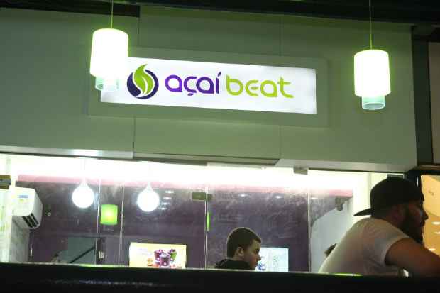 Açaí Beat é a novidade da galeria Graças Center, localizada na Rua Amélia. Foto: Nando Chiappetta/DP/DA Press