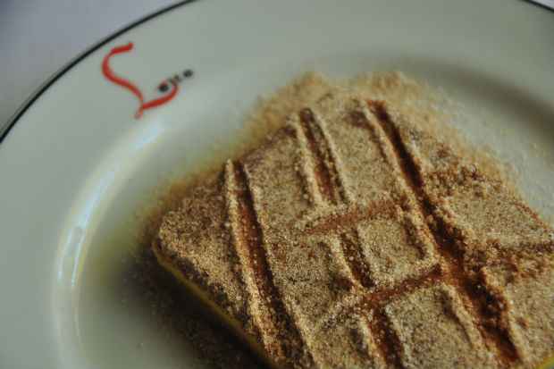 Cartola é a sobremesa que mais sai no Restaurante Leite. Foto: Maria Eduarda Bione/Esp. DP/DA Press