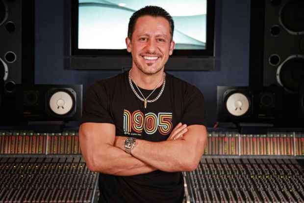 Rick Bonadio, produtor de mais de 300 &aacute;lbuns de sucesso na m&uacute;sica pop. Foto: rickbonadio.com.br/Reprodu&ccedil;&atilde;o/