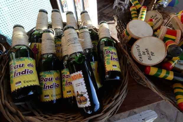 No rol das bebidas, a cachaça é o item que melhor representa Pernambuco. Foto: João Velozo/Esp. DP/DA Press 