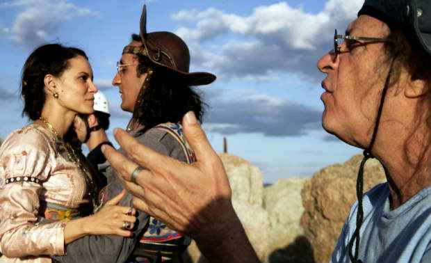 Hermila Guedes e Irandhir Santos interpretam Maria Bonita e Lampi&atilde;o. Foto: Ant&ocirc;nio Melcop/Divulga&ccedil;&atilde;o/