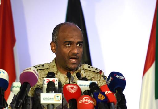 O general saudita Ahmed al Asiri participa de coletiva de imprensa, em Riade, no dia 2 de abril de 2015. Foto: AFP/Arquivos FAYEZ NURELDINE/