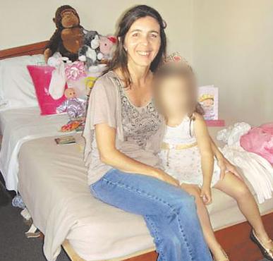Karla perdeu guarda da menina porque viajou da Flórida ao Texas sem autorização. Foto: Arquivo pessoal/ Karla perdeu guarda da menina porque viajou da Flórida ao Texas sem autorização. Foto: Arquivo pessoal/