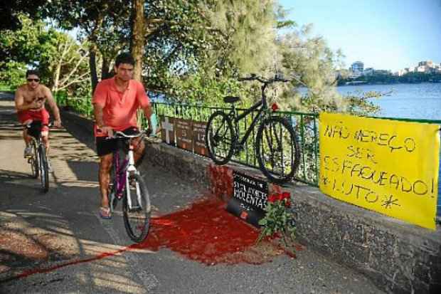 Protesto próximo ao local onde Jaime (no detalhe) foi alvo de criminosos: insegurança na sede dos Jogos Olímpicos de 2016. (Foto: Fernando Frazão/Agência Brasil)/