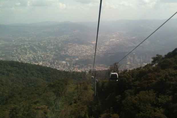 A venezuelana La Guaíra é conhecida pelo turismo de aventura. Foto: Divulgação/
