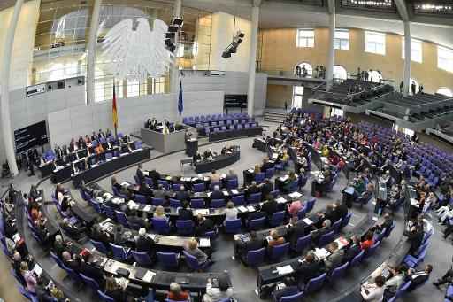 Os deputados alemães aprovaram nesta sexta-feira uma polêmica lei sobre a representação dos sindicatos, com o objectivo de reduzir os conflitos sociais causados %u200B%u200Bpelas centrais minoritárias, muito comuns nos últimos meses. Foto:Tobías Schwarz/ AFP