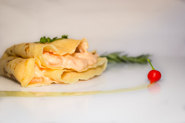 Crepe de camarão com queijo do reino é um dos destaques. Foto: Raissa Jordão/ Divulgação