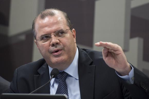 Tombini ressaltou que o BC está totalmente comprometido em retornar a inflação para o centro da meta. Foto: Marcelo Camargo/Agência Brasil