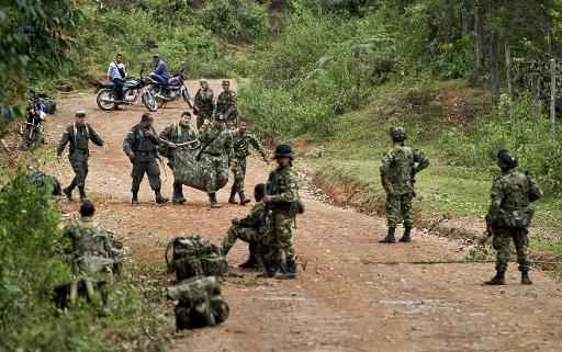 Soldados colombianos na área rural do departamento de Cauca. FOTO: Luis Robayo/AFP/ Soldados colombianos na área rural do departamento de Cauca. FOTO: Luis Robayo/AFP/