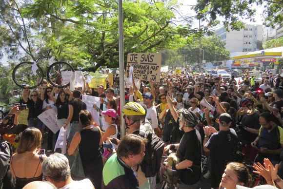 Manifestantes se reuniram na Lagoa Rodrigo de Freitas. Foto: Vladimir Platonow/Agência Brasil/ Manifestantes se reuniram na Lagoa Rodrigo de Freitas. Foto: Vladimir Platonow/Agência Brasil/