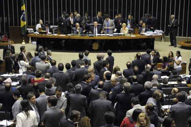 Divergências entre partidos e bancadas poderão colocar a reforma política na "geladeira". Foto: Jefferson Rudy/Agência Senado/ Divergências entre partidos e bancadas poderão colocar a reforma política na "geladeira". Foto: Jefferson Rudy/Agência Senado/