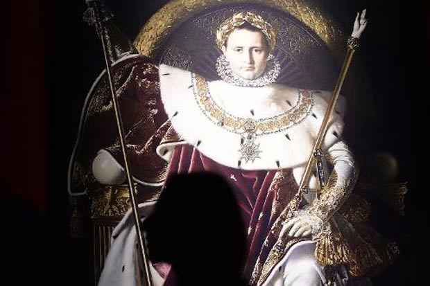 Napole&atilde;o foi derrotado em Waterloo em 18 de junho de 1815, e perdeu definitivamente o poder, mas muitos questionam se, caso ele tivesse vencido, teria constru&iacute;do o imp&eacute;rio que sonhava, de Finisterre at&eacute; a China, ou se a Segunda Guerra Mundial teria acontecido. Foto: Emmanuel Dunand/AFP/