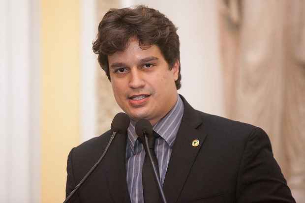 Lucas Ramos ganha força para ser o candidato do PSB em Petrolina nas eleições de 2016. Foto: Roberto Soares/Divulgação/ Lucas Ramos ganha força para ser o candidato do PSB em Petrolina nas eleições de 2016. Foto: Roberto Soares/Divulgação/