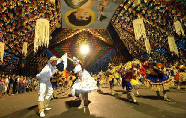 O Quadrilhão Mexe, Campina quer quebrar o recorde e vai reunir 750 casais: os grupos contam com nova estrutura no Parque do Povo. Foto: Prefeitura de Campina Grande/Divulgação