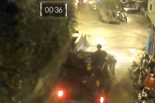Momento em que policiais do Bope deixam a UPP. Foto: TV Globo/Reprodução/ Momento em que policiais do Bope deixam a UPP. Foto: TV Globo/Reprodução/
