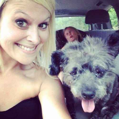 Nicole e Chester. Foto: Reprodução/Facebook/ Chester%u2019s Final Journey