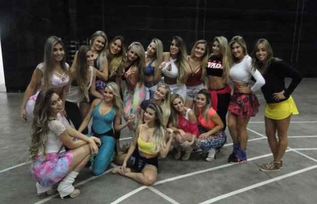 Maioria das candidatas do concurso Bailarinas do Faustão é loira. Foto: Vitor Moreno/Gshow/ Maioria das candidatas do concurso Bailarinas do Faustão é loira. Foto: Vitor Moreno/Gshow/