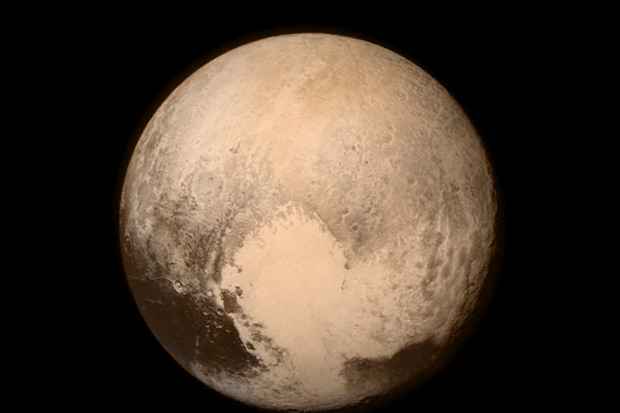 É possível ver com muitos detalhes o "coração" de Plutão. Foto: NASA/Reprodução/
