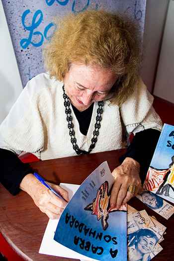 Luzilá relançou livro, que estava esgotado. Foto: Foto: Normando Siqueira/Divulgação/ Luzilá relançou livro, que estava esgotado. Foto: Foto: Normando Siqueira/Divulgação/