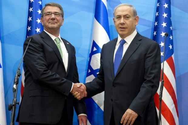 Netanyahu (d) recebe Carter em seu gabinete, na cidade de Jerusalém. Foto: Carolyn Kaster/Pool/AFP/ Netanyahu (d) recebe Carter em seu gabinete, na cidade de Jerusalém. Foto: Carolyn Kaster/Pool/AFP/