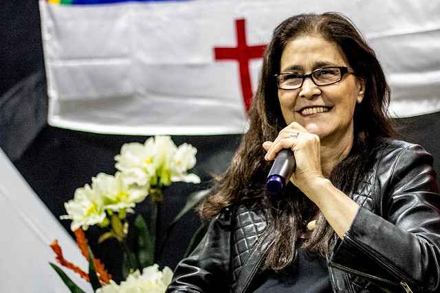 Cantora Joanna conversa com professores e alunos de escola público em Garanhuns. Foto: Secult-PE/Fundarpe/Divulgação/Foto: Secult-PE/Fundarpe Cantora Joanna conversa com professores e alunos de escola público em Garanhuns. Foto: Secult-PE/Fundarpe/Divulgação/Foto: Secult-PE/Fundarpe